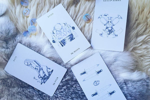 An example of a tarot reading using the Pisces New Moon Spread